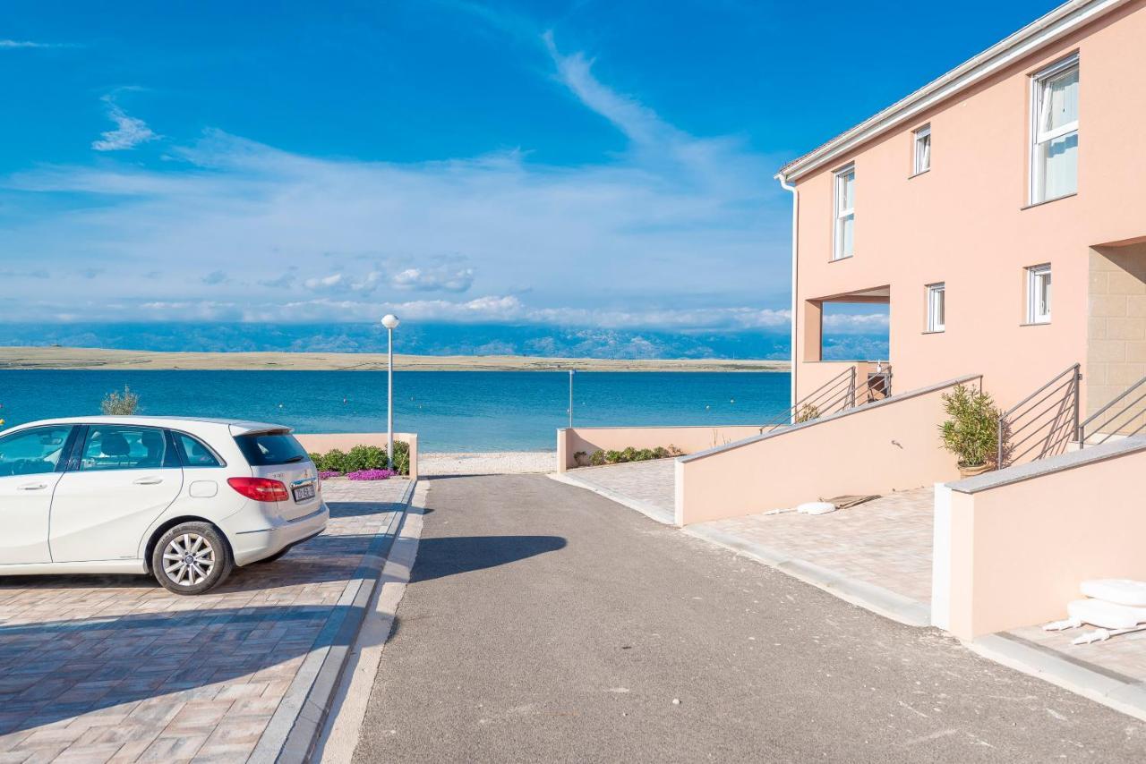 Luxury Apartments - La Vir 5& 6 Εξωτερικό φωτογραφία