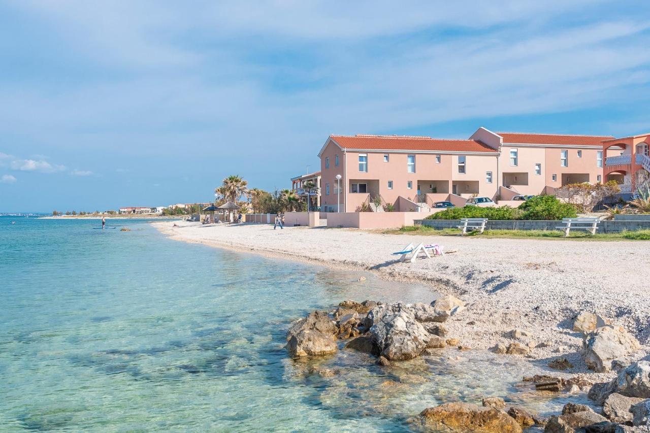 Luxury Apartments - La Vir 5& 6 Εξωτερικό φωτογραφία