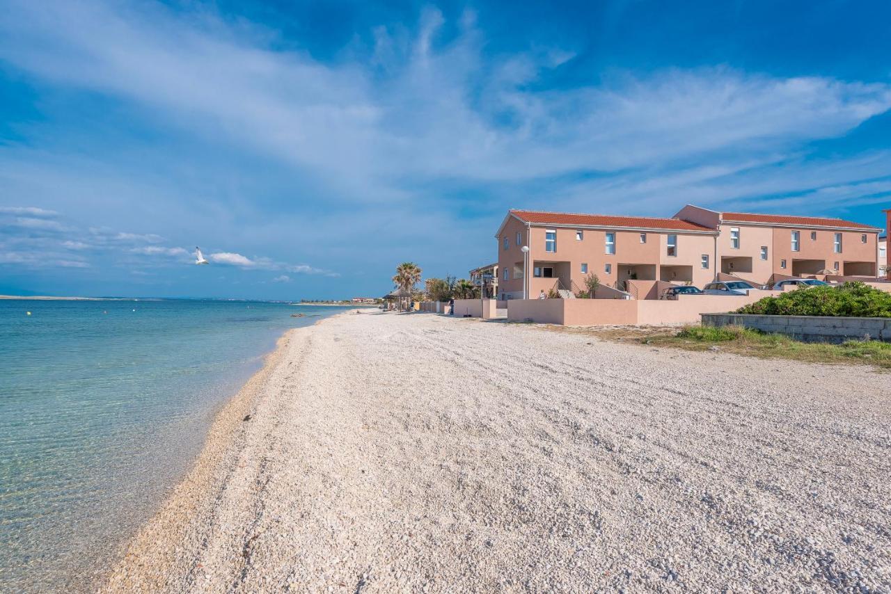 Luxury Apartments - La Vir 5& 6 Εξωτερικό φωτογραφία